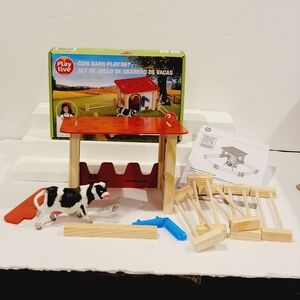 Playtive Set Farm of Wood Cow Barn Set